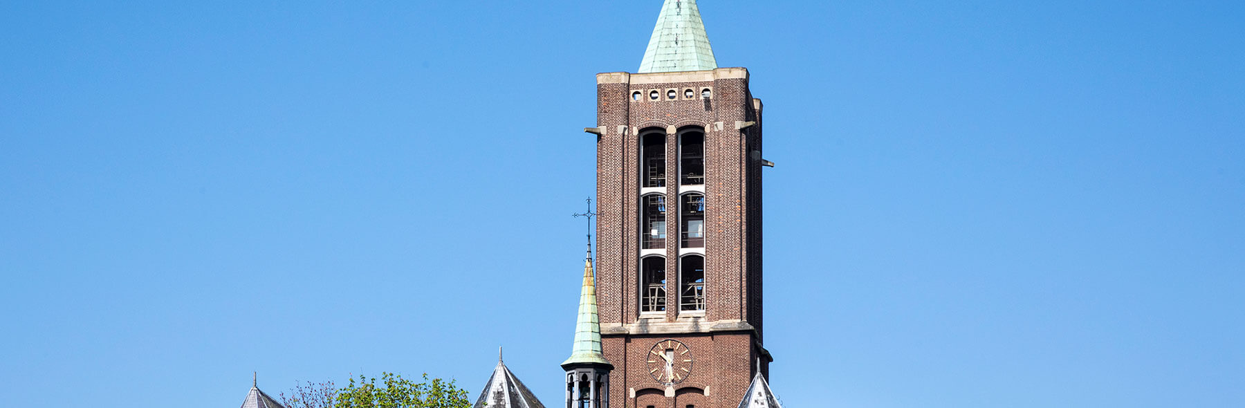 Stichting Het Venloos Carillon - Het Carillon > De Martinustoren